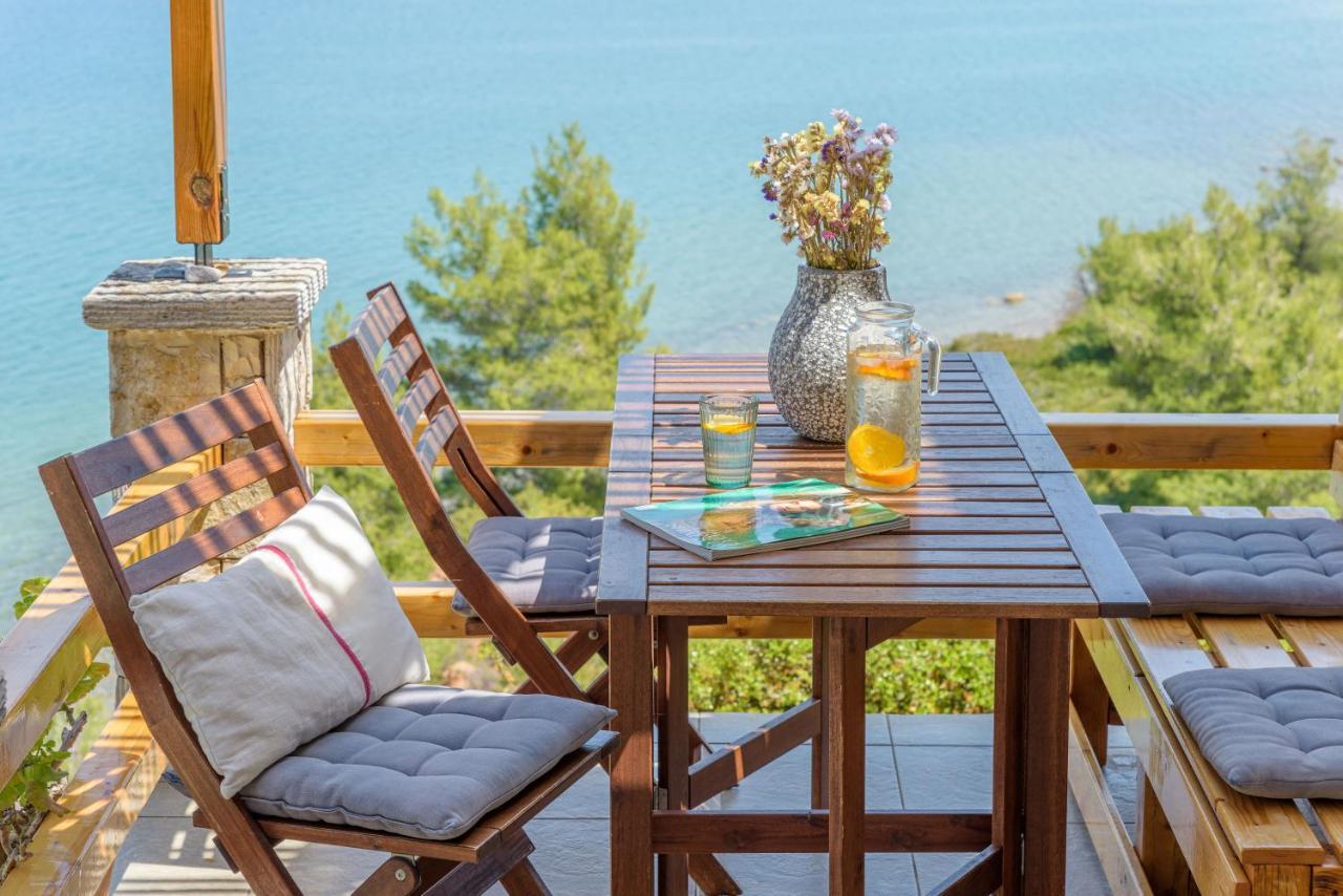 Crystal Beach Villa Chalkís Exteriör bild