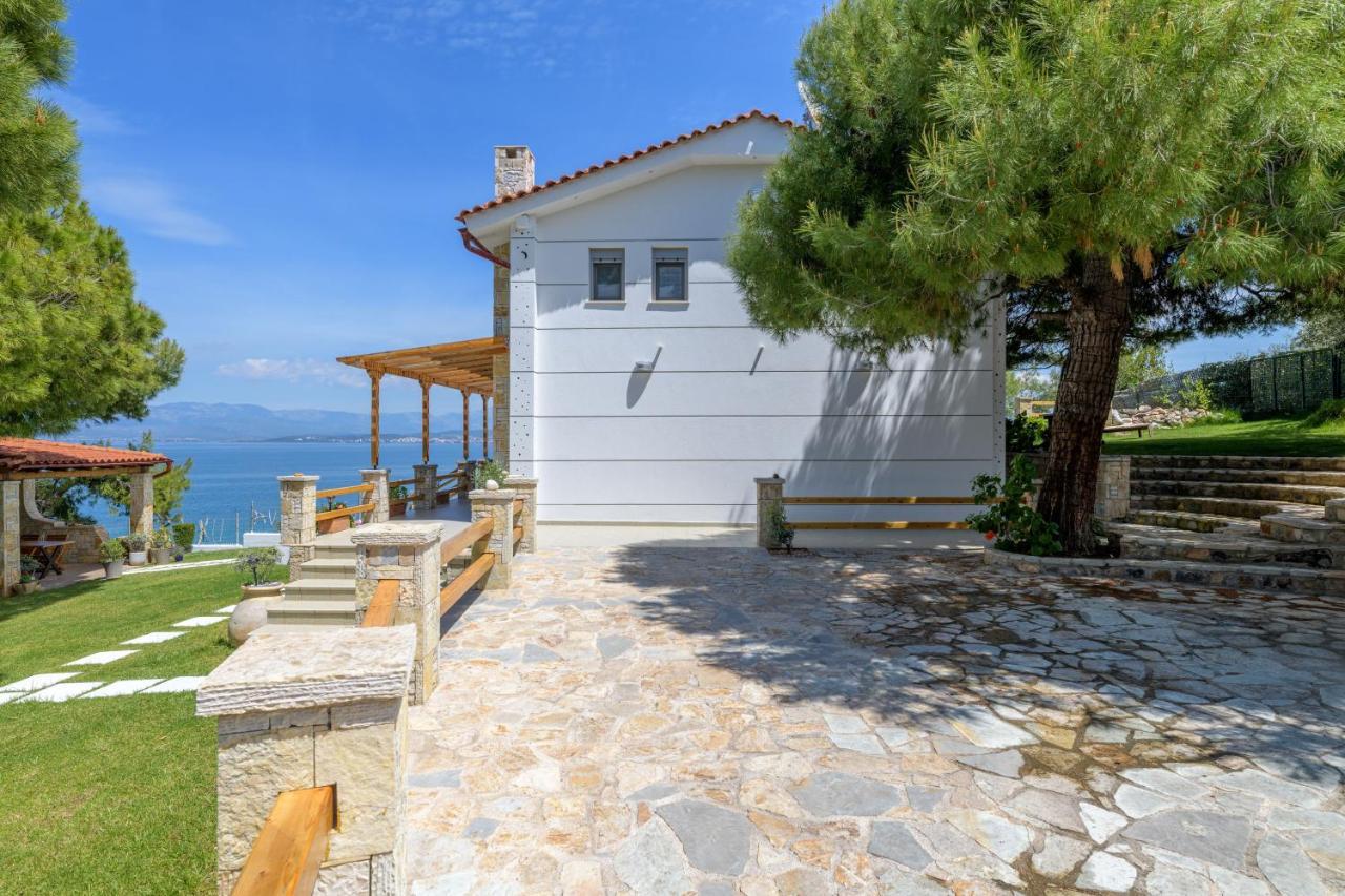 Crystal Beach Villa Chalkís Exteriör bild