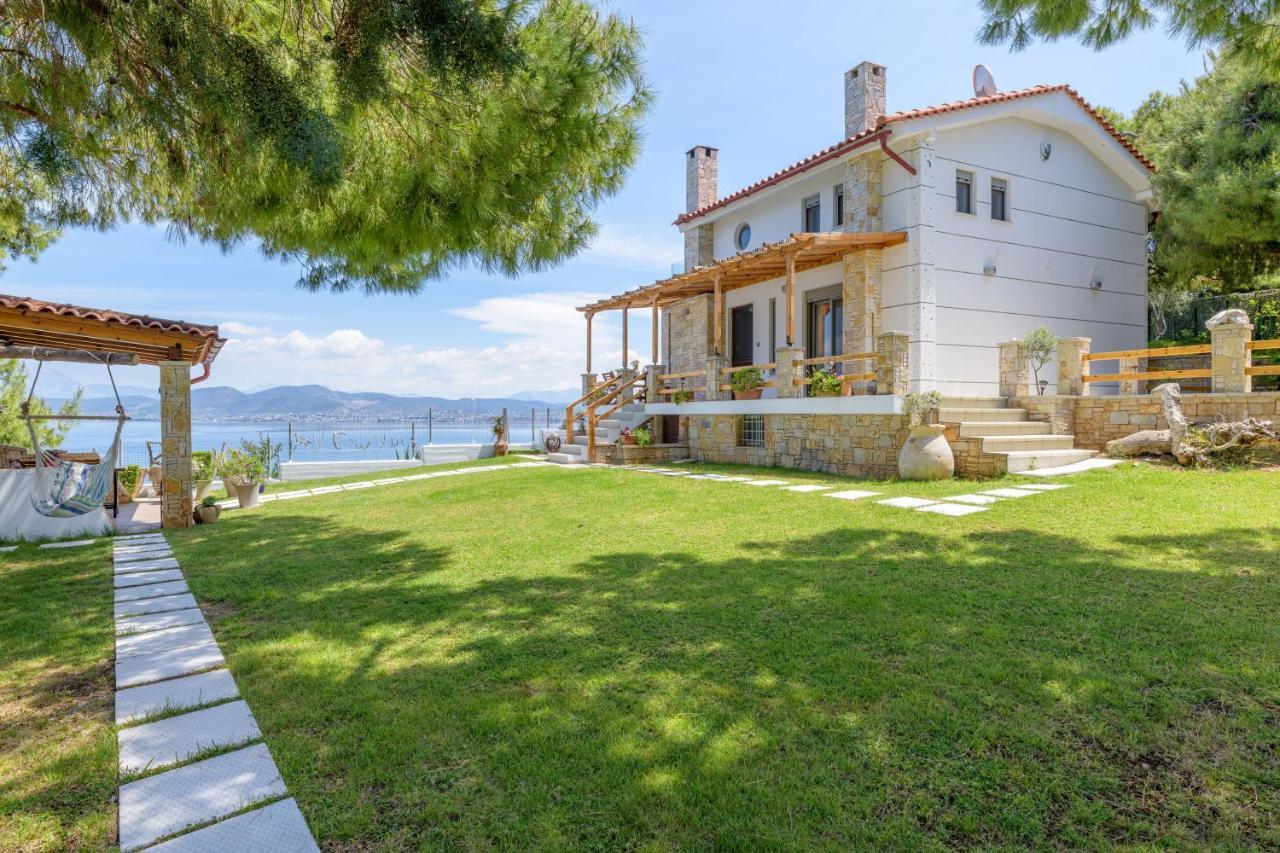 Crystal Beach Villa Chalkís Exteriör bild